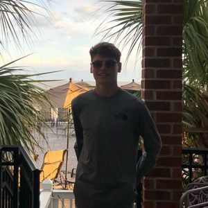 Meet your Posher, Evan